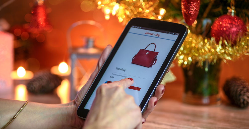 Fake Web Stores, Evolving Cyberattacks Pose New Perils for Holiday Shoppers